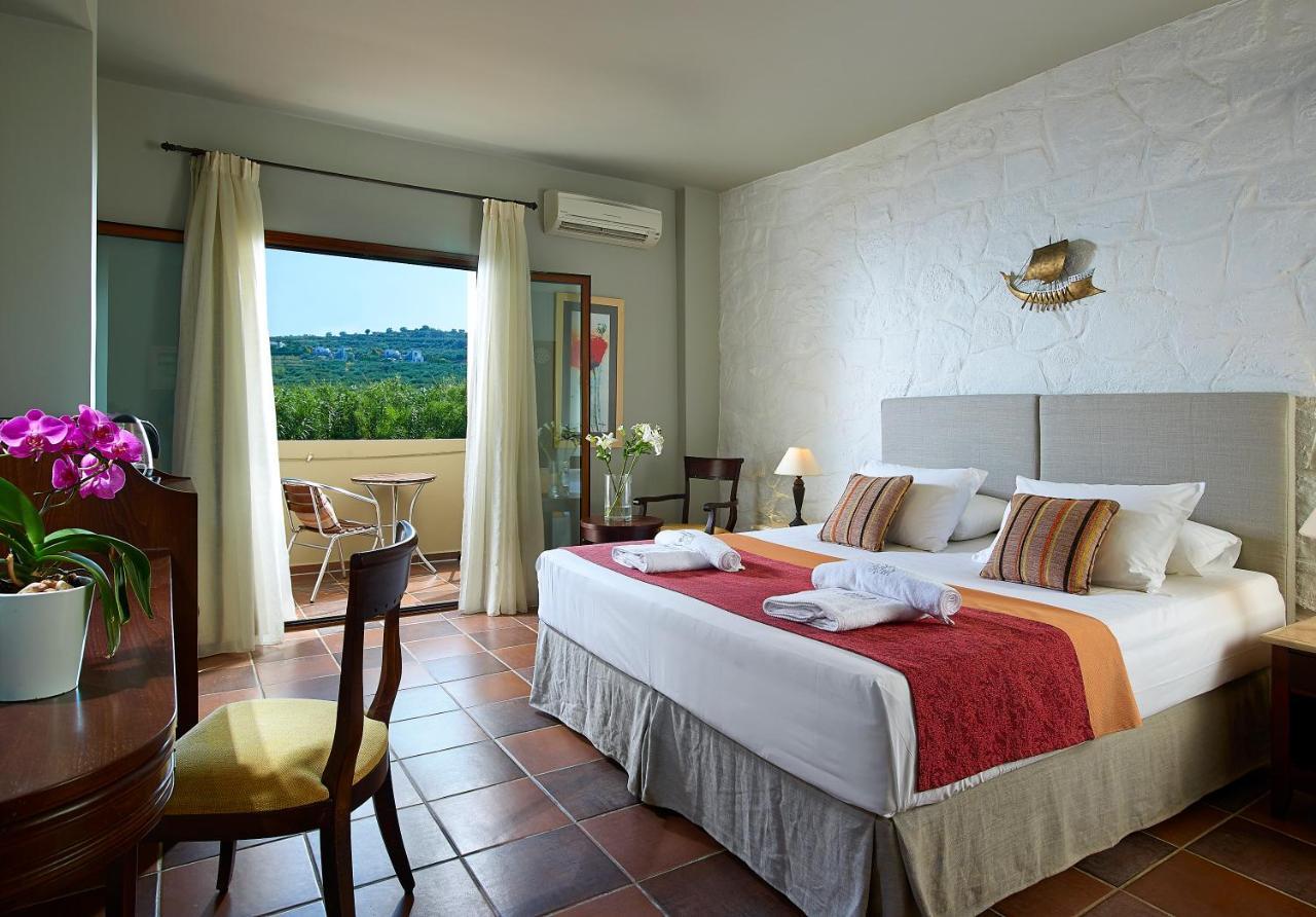 Mistral Hotel - For Solo Travelers Máleme Luaran gambar