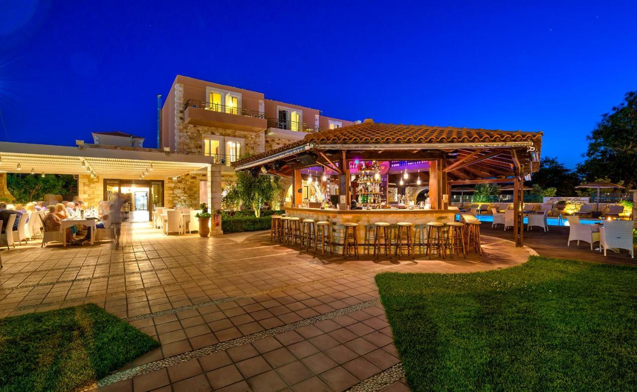 Mistral Hotel - For Solo Travelers Máleme Luaran gambar