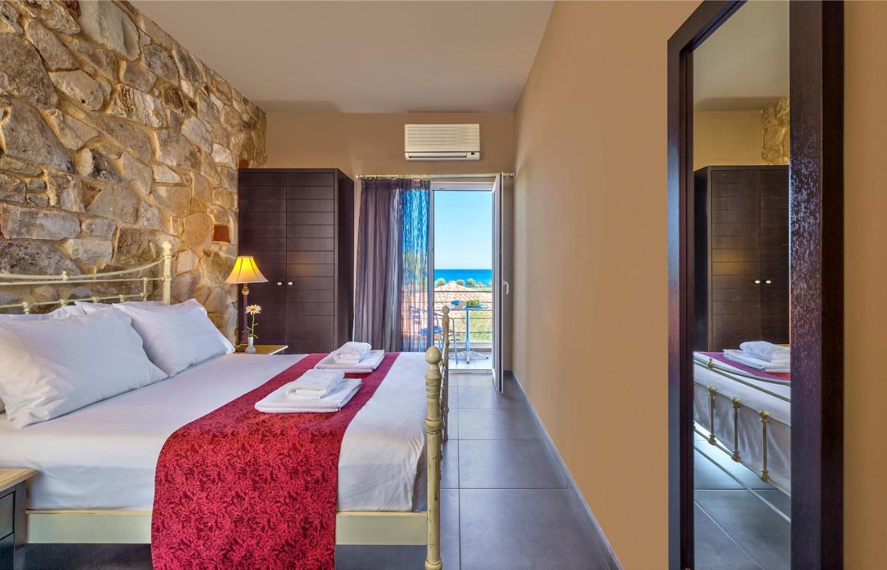 Mistral Hotel - For Solo Travelers Máleme Luaran gambar
