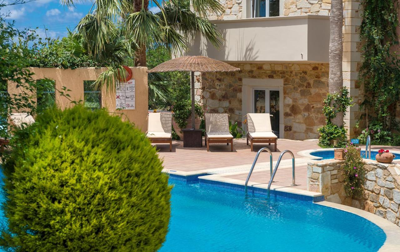 Mistral Hotel - For Solo Travelers Máleme Luaran gambar