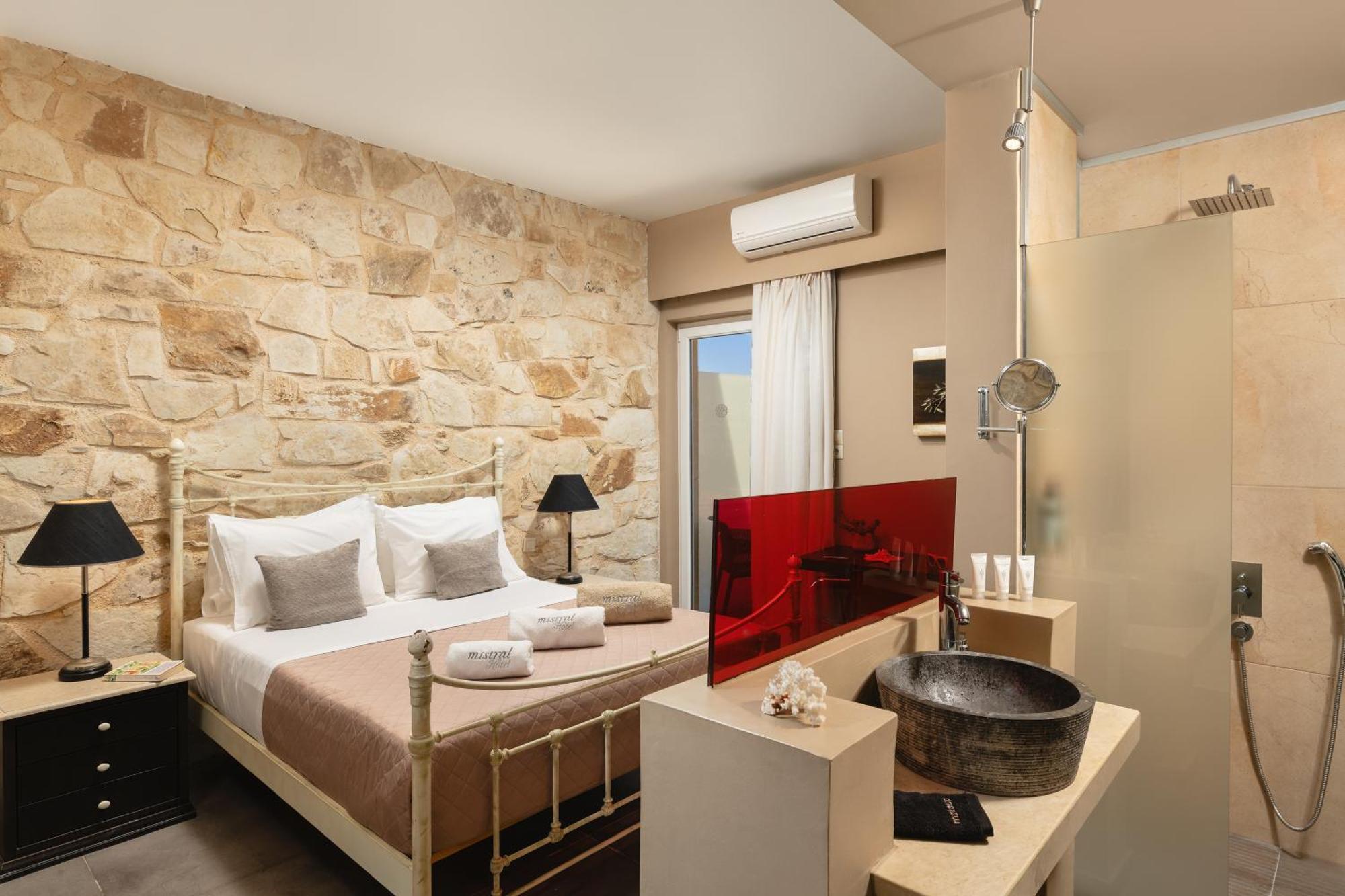 Mistral Hotel - For Solo Travelers Máleme Luaran gambar