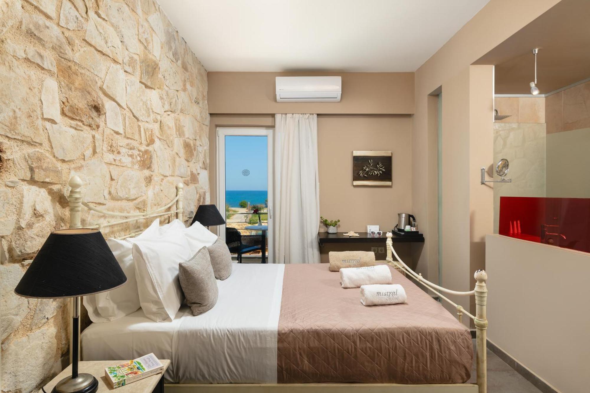 Mistral Hotel - For Solo Travelers Máleme Luaran gambar
